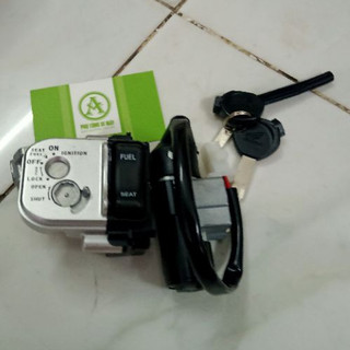 Ổ khóa xe AIR BLADE đời đầu 2 CẠNH
