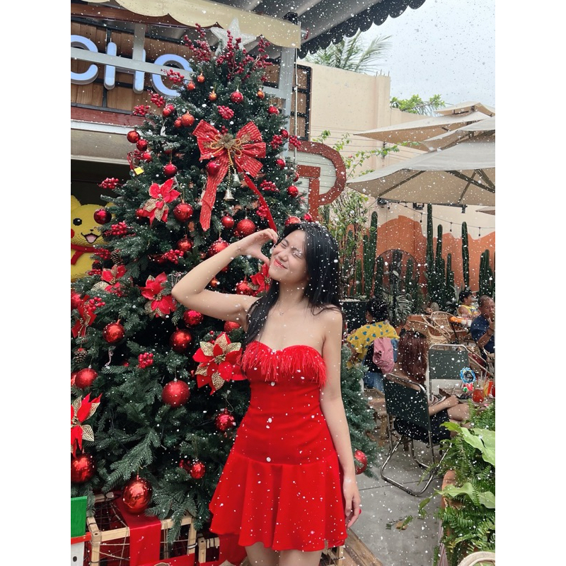 Set đầm cúp ngực + áo khoác phối lông vũ HELEN