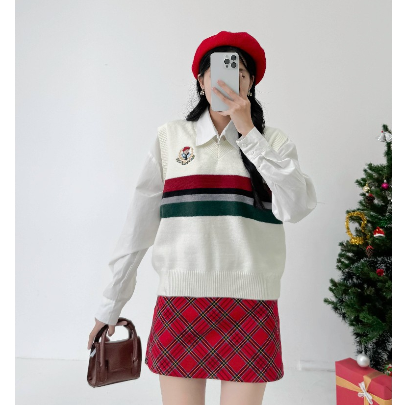 Áo len gile nữ VMSTYLE sát nách cổ V sọc phối màu thêu gấu form rộng basic đi học, đi làm, đi chơi 890 - ALU00257