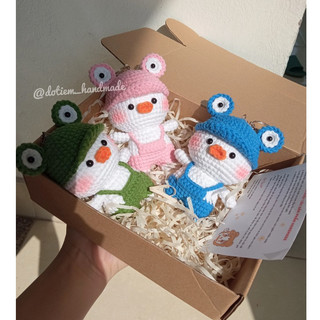 Móc Khoá Vịt Ếch Mặc Yếm Bằng Len - Đỗ Tiệm Handmade