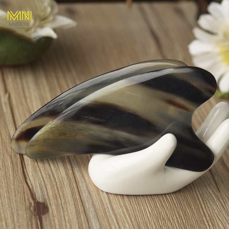 Dụng cụ massager sừng tim, kích thước 6,5-9,5cm, dày 4mm-1cm, massage da mặt,giảm quầng thâm bọng mắt, giảm sưng