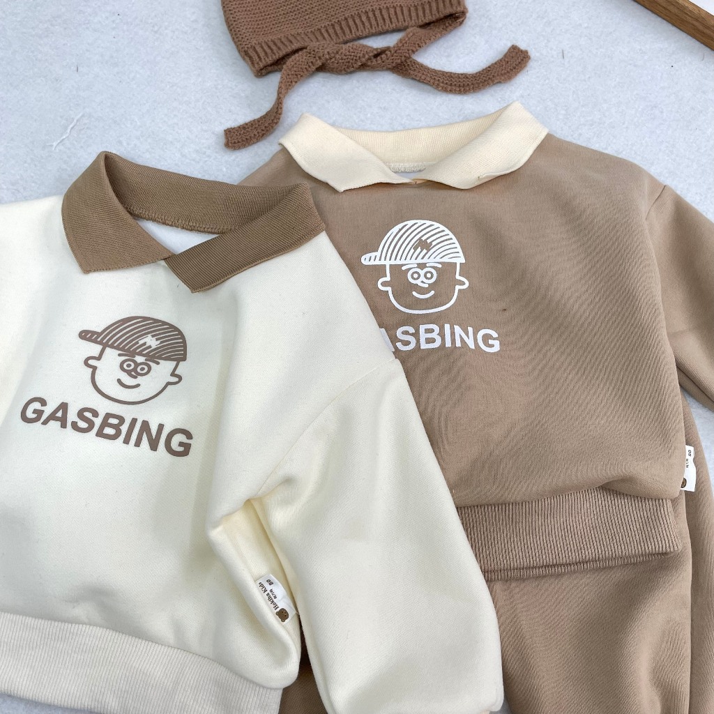 TE510 -Bộ áo polo+quần chất nỉ ép mềm mại cho bé trai bé gái hình cậu bé đội mũ GASBING  size 8-16kg