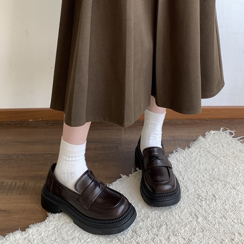 GIÀY LOAFER MŨI TRÒN DA TRƠN - GIÀY LƯỜI DESOO