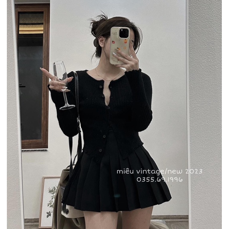 Áo len gân tay loe