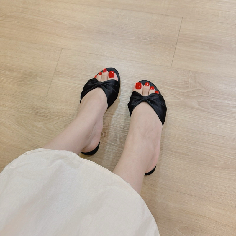 Dép nơ lụa Moa & Moe Shoes đế bằng