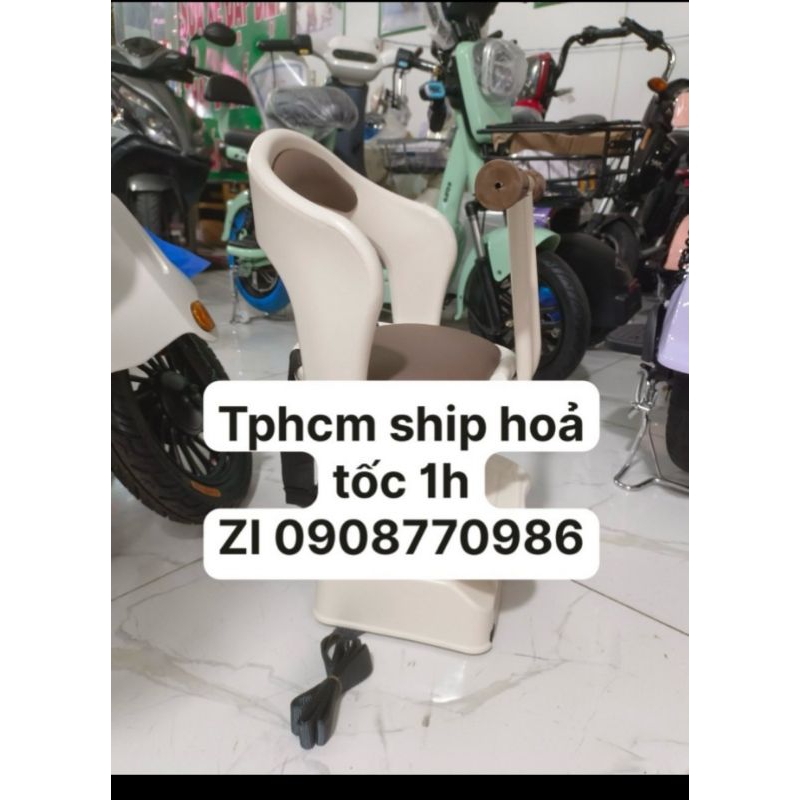 Ghế em bé ( gắn mọi loại xe )