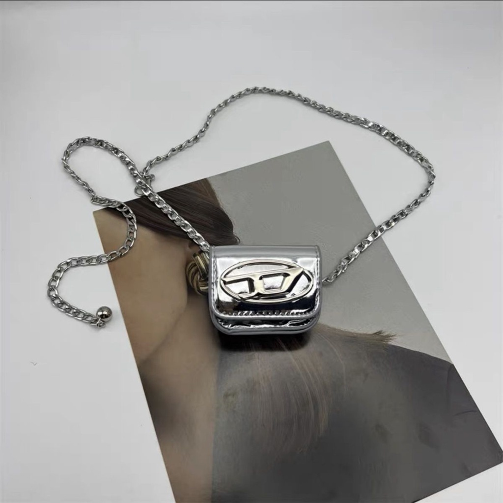 Túi Đeo Hông Mini In Chữ D Phối Dây Đeo Sợi Xích Phong Cách Thời Trang Mới Cho Nữ HOT