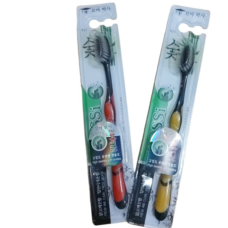 Bàn chải đánh răng than tre hoạt tính