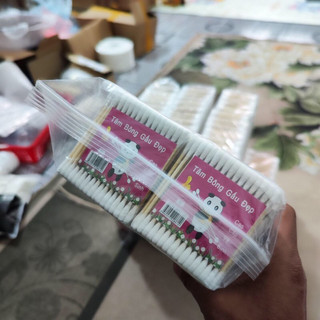Bông tăm cán gỗ đã tiệt trùng( 1 gói)