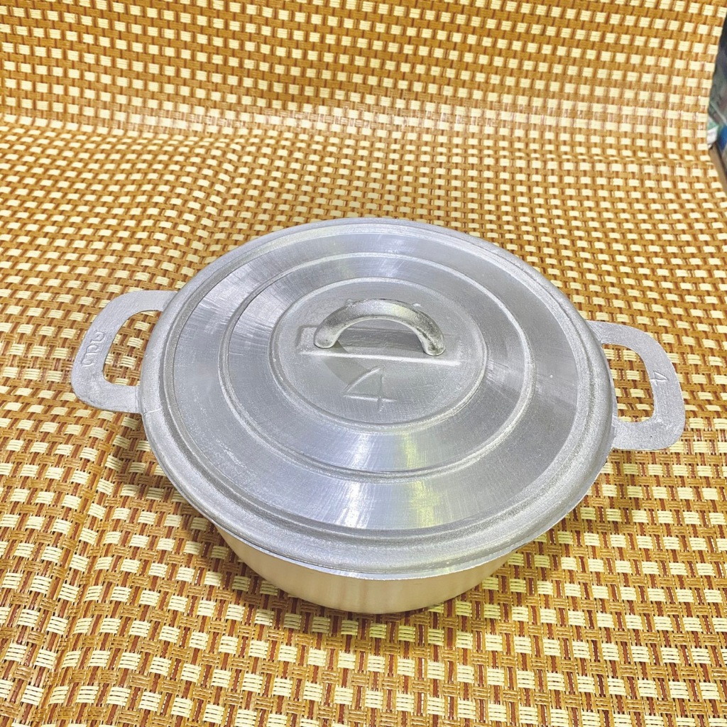 Nồi gang Thái Lan số 4 - đường kính 25cm