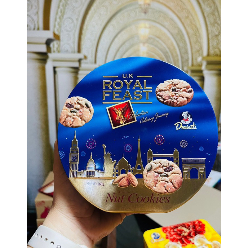Bánh quy mix hạt Royal Feast Nut Đài Loan - Thương hiệu Dominate nổi tiếng