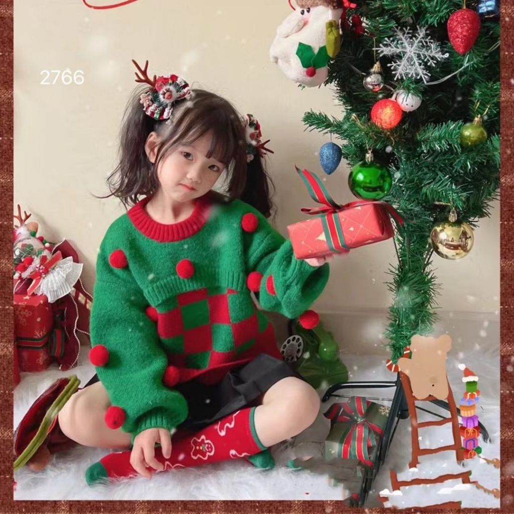 Áo len noel dễ thương cho bé gái