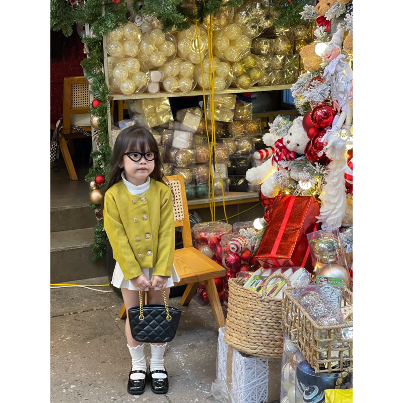 Áo khoác dạ kẻ chữ thập chảnh cho bé gái A0111