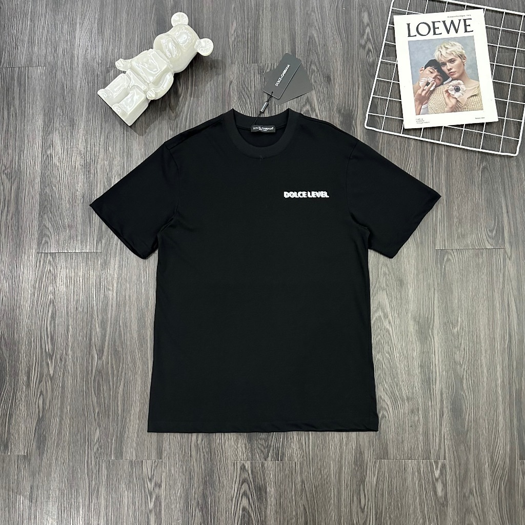 Áo phông Dolce level hoạ tiết in chữ phản quang xếp tầng siêu nét - Áo phông nam nữ hàng siêu cấp chất liệu cotton