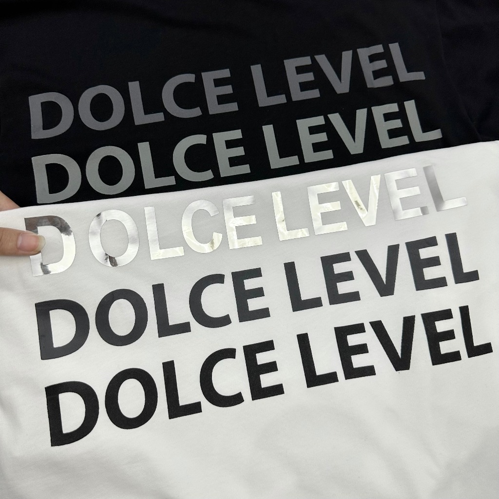 Áo phông Dolce level hoạ tiết in chữ phản quang xếp tầng siêu nét - Áo phông nam nữ hàng siêu cấp chất liệu cotton