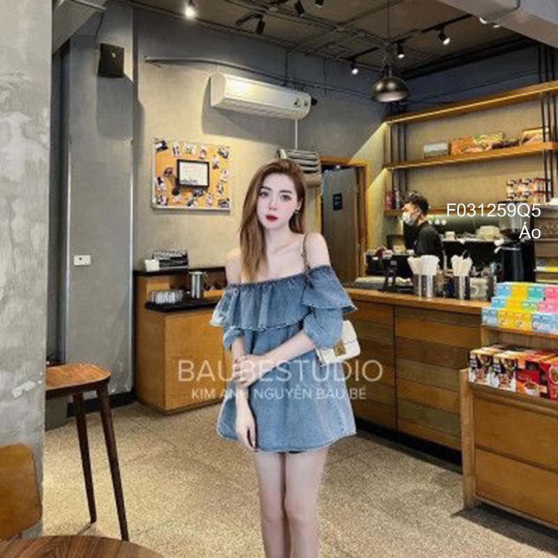 Áo sơ mi jean trễ vai bèo chất jean cao cấp VIENS STORE