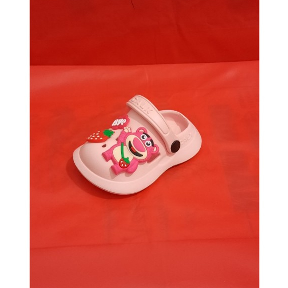 SỤC BÍT MŨI SIÊU NHẸ HÌNH GẤU DÂU CHO BÉ