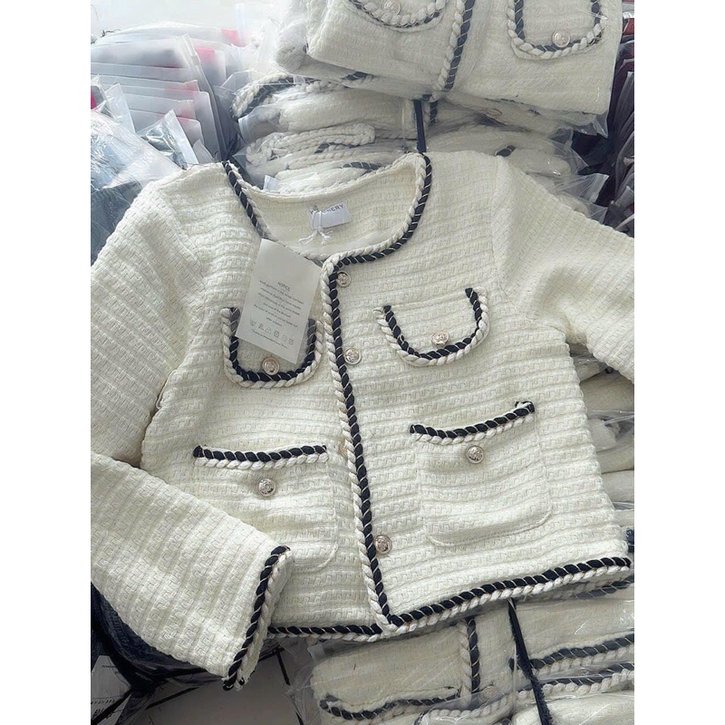 Áo Khoác Dạ Tweed Kẻ Nữ Dáng Ngắn, Cổ Trụ, Cúc Đồng Sang Chảnh, Phong Cách Hàn Quốc SHOPSIEURE88