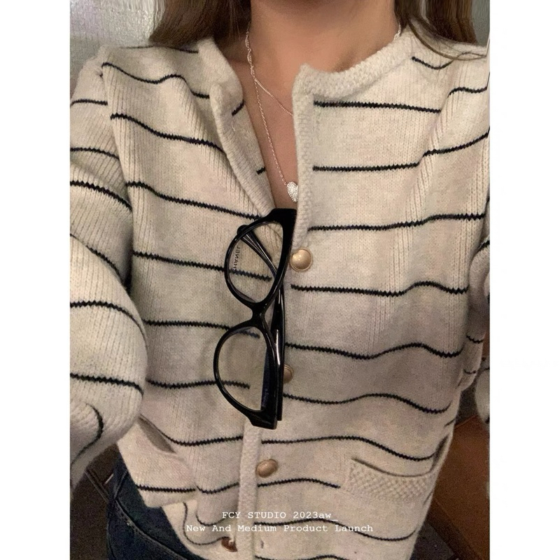 Áo cardigan len kẻ ngang qc