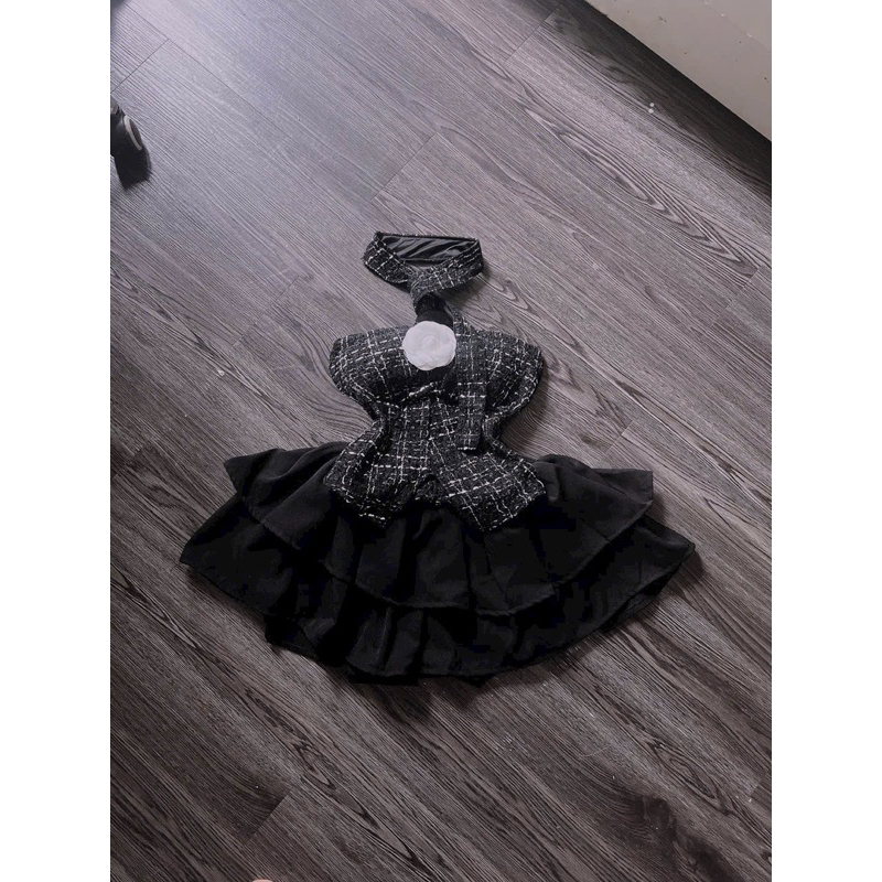 Set Áo Yếm Dạ Kèm Chân Váy Tầng Tặng Hoa Cài Áo