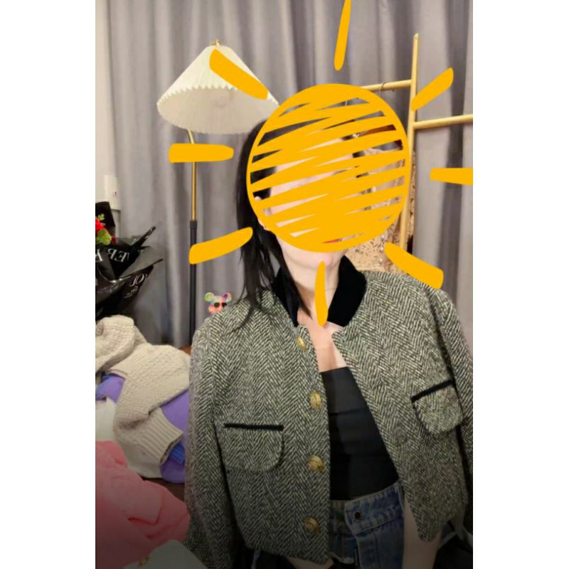 Áo dạ dáng ngắn