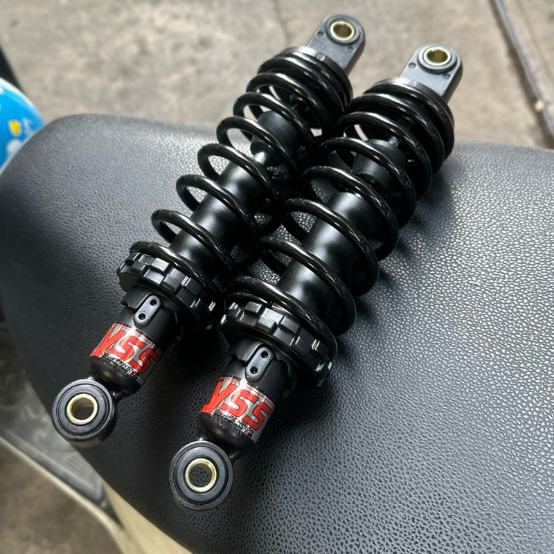 Phuộc sau yss full đen gắn sirius jupiter taurus cub future dream wave ...