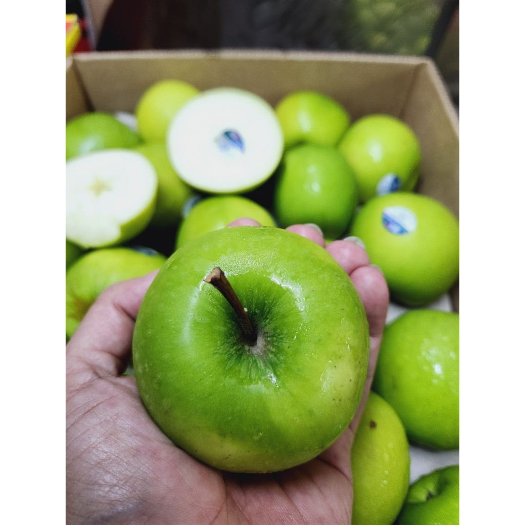 1 Túi Táo xanh New giòn có vị chua 3kg