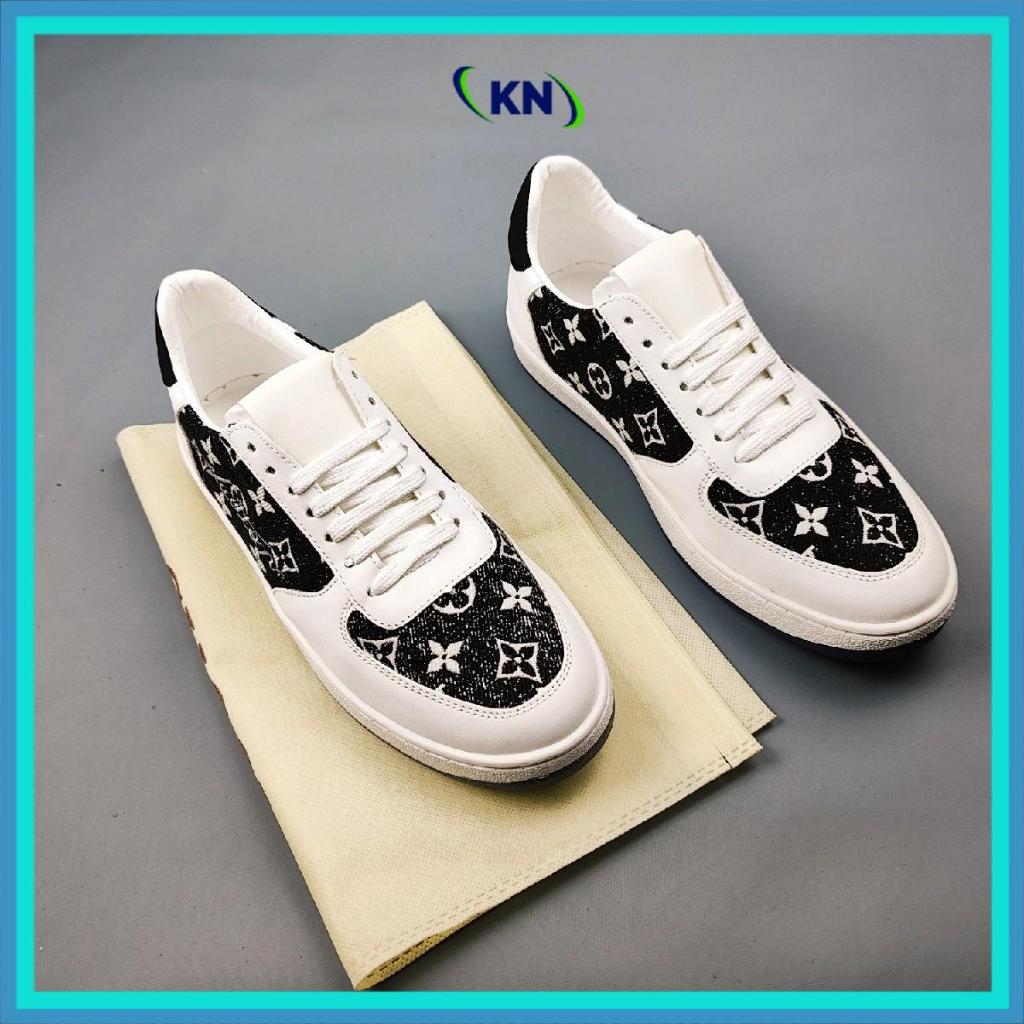 Giày LV Vá Bò Thêu chữ Luonvuituoi Hot Trend 4 Màu, Phong Cánh Trẻ Trung