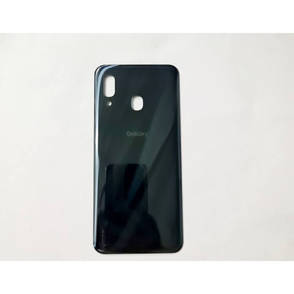 Nắp Lưng SamSung A30 Docomo hàng New