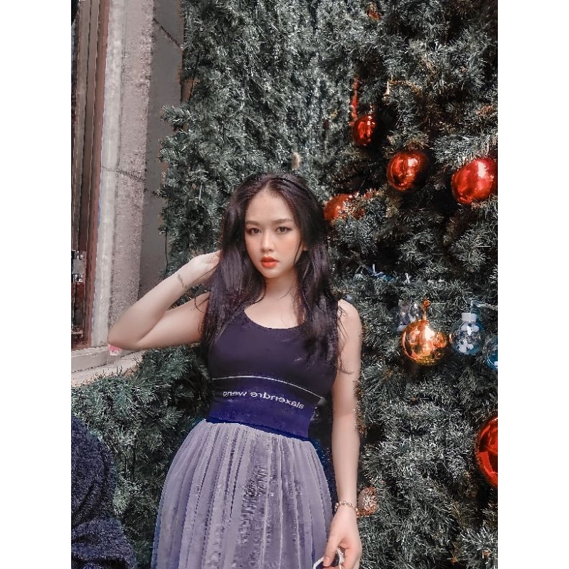 THANH LÝ 3 MÓN ÁO KHOÁC + ÁO CROPTOP + CHÂN VÁY