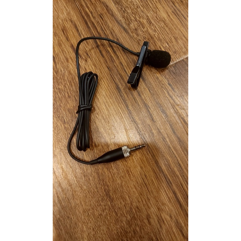 Mic cài áo hoặc cài đầu