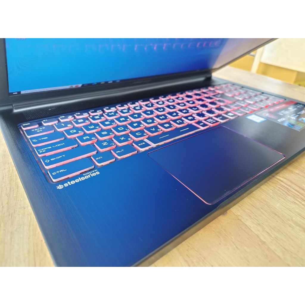 MSI GAMING GS63 CORE I7 7700HQ RAM 16G SSD 256G+1T 15.6INCH FHD VGA GTX 1050