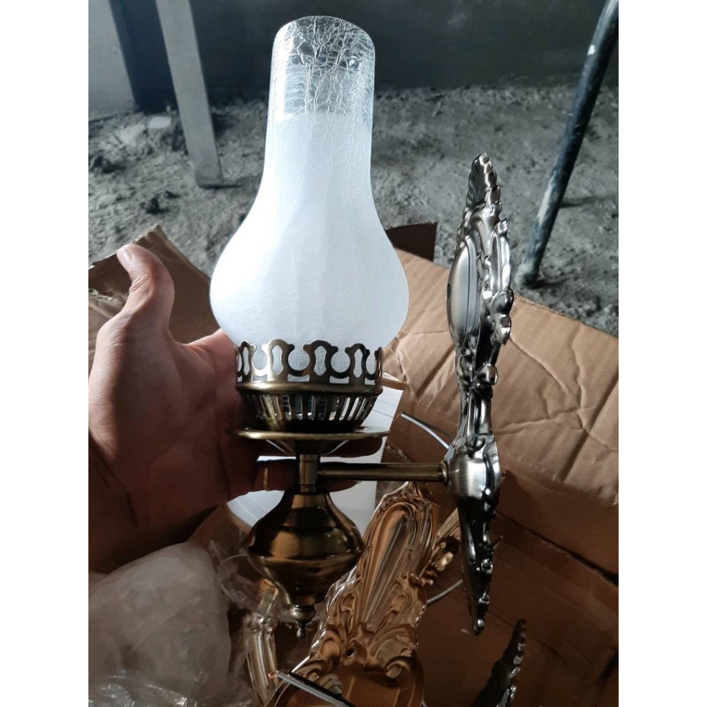 Đèn tường dầu-Đèn hình dầu trang trí phòng thờ-Đèn vách cầu thang-Tặng kèm bóng đèn tiết kiệm điện