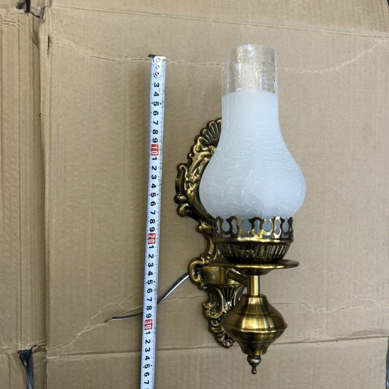 Đèn tường dầu-Đèn hình dầu trang trí phòng thờ-Đèn vách cầu thang-Tặng kèm bóng đèn tiết kiệm điện