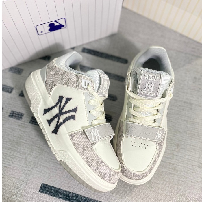 Giày Thể Thao MLB Chunky Liner Mid Ny Chữ - Chữ B -Đen Trắng Hot 2023.Giày Sneaker M.LB Chunky Mid Đen Trắng Chuẩn Sc Pk