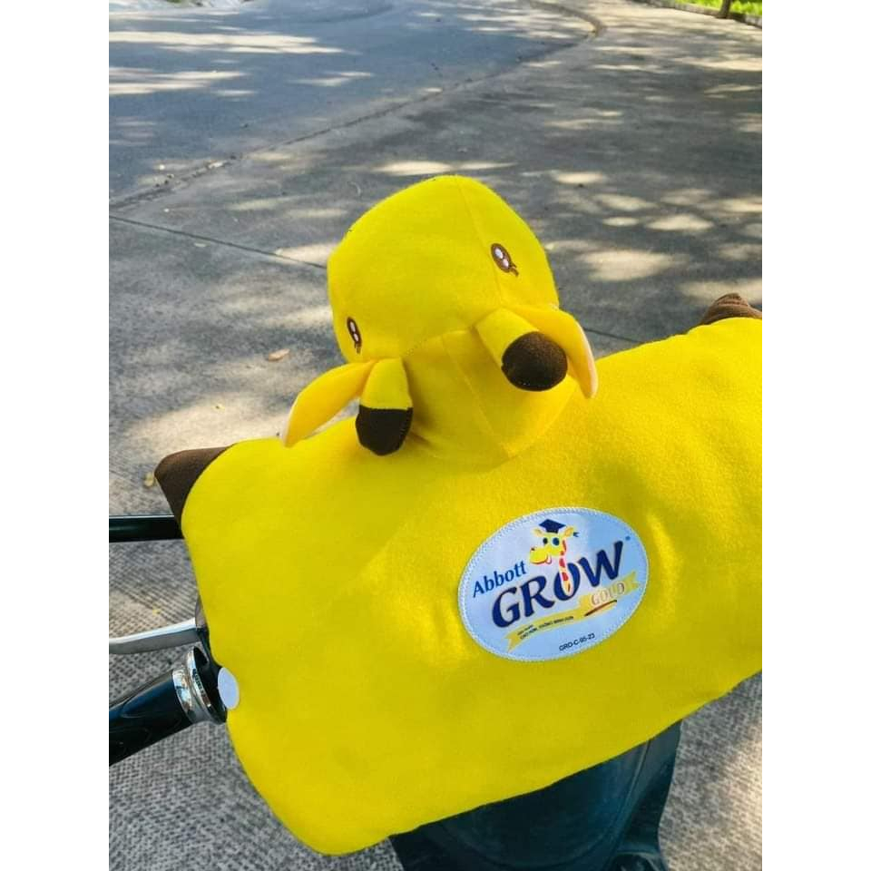 Gối đi xe máy cho bé hươu cao cổ Grow - gối kê đầu cho bé đi xe máy