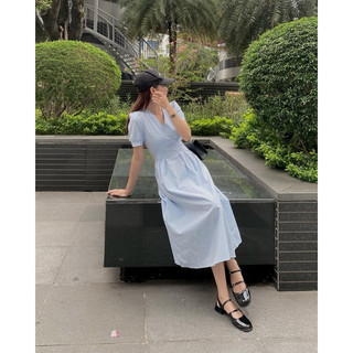 ĐẦM CỔ V DÁNG MIDI