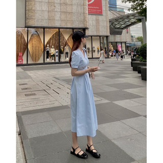 ĐẦM CỔ V DÁNG MIDI