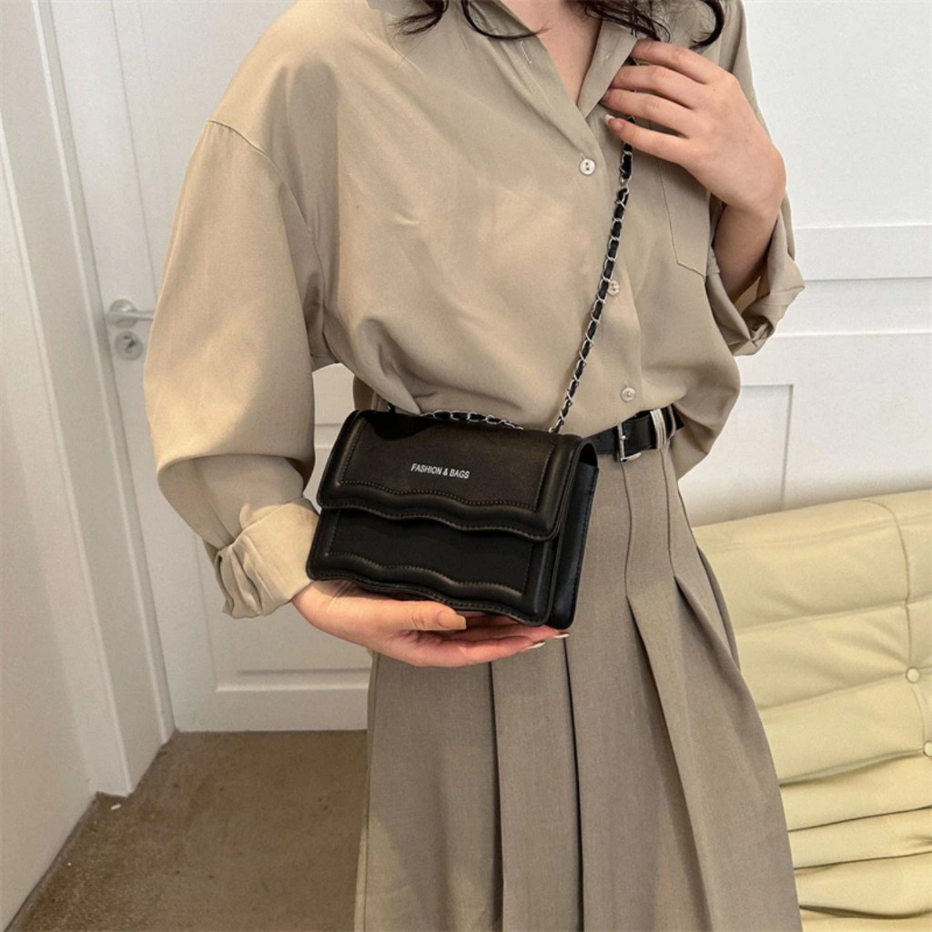 Túi Đeo Chéo Đeo Vai Nữ Da Trơn Thời Trang Đi Chơi Đi Làm Cá Tính - TDC331