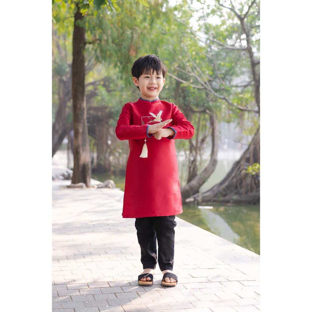 Áo dài Tết bé trai ILABY thêu hình đính kết cầu kì chất liệu tafta cao cấp mềm mại cho bé 10-38kg