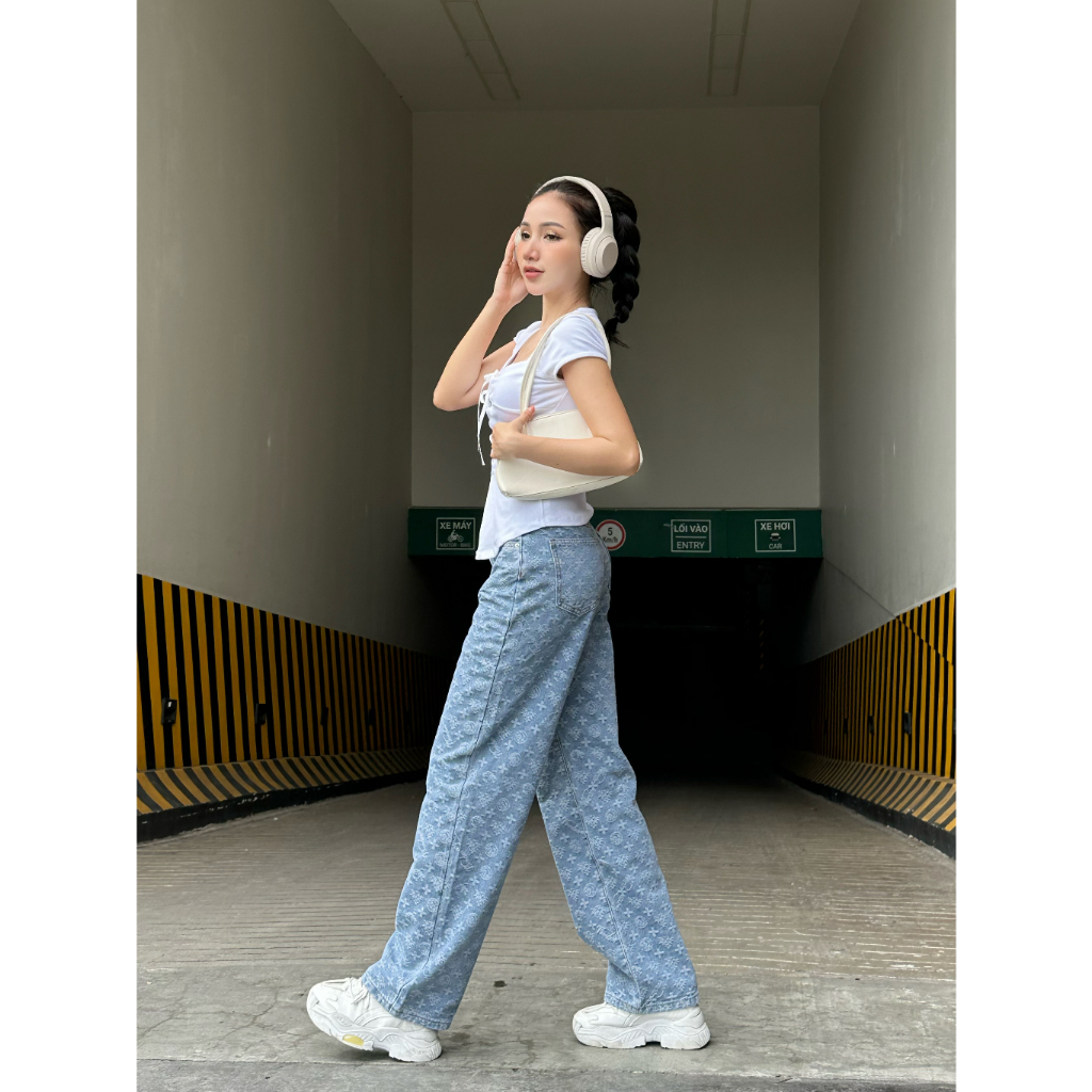 TIQI JEANS - Quần jeans nữ ống rộng họa tiết bông Trendy B2-015