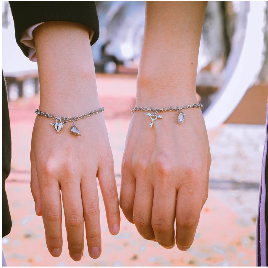 Vòng Tay Vĩnh Cửu Kèm Thiệp In Theo Yêu Cầu Quà Tặng Bạn Trai Bạn Gái Quà Tặng Giáng Sinh Noel Christmas