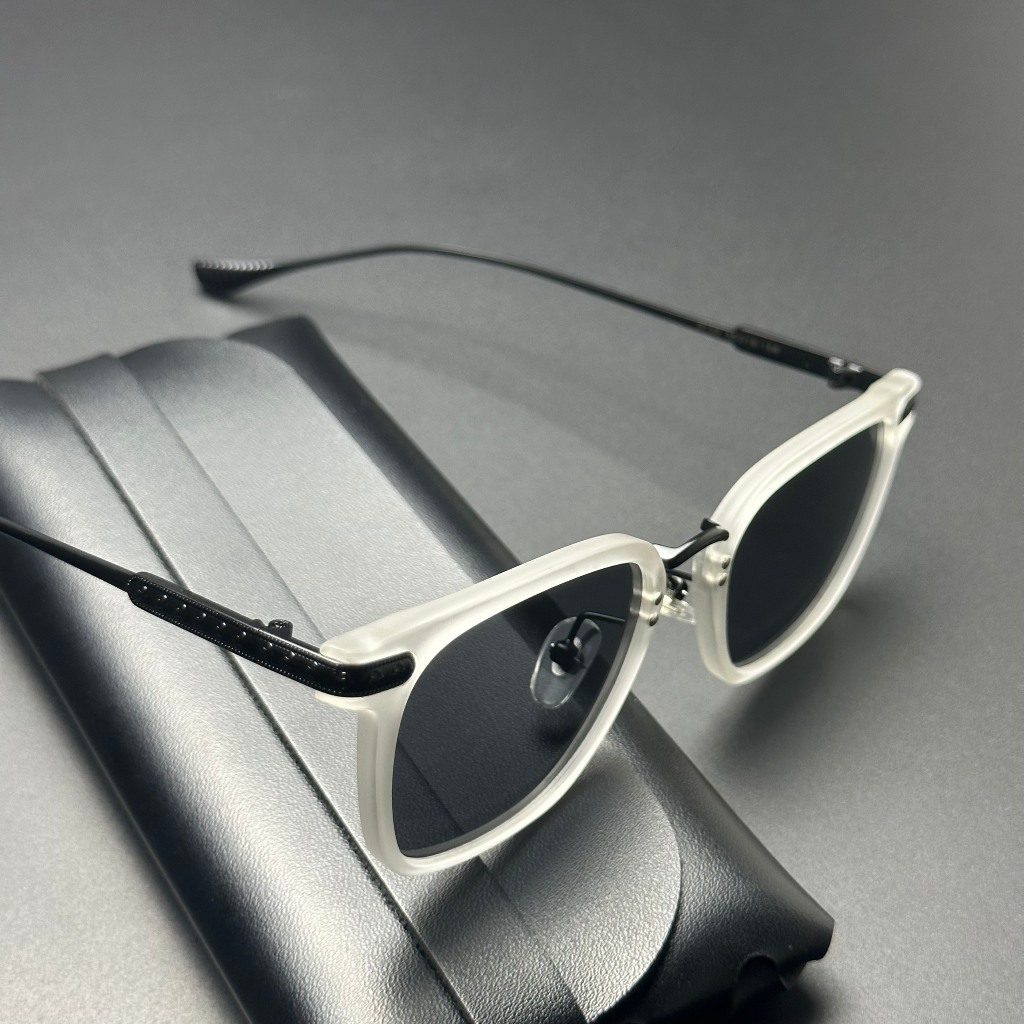 KINHLEGIASI | Kính mát Milky White Chrome phong cách thời trang dạo phố, kính râm thời trang nam nữ dạo phố