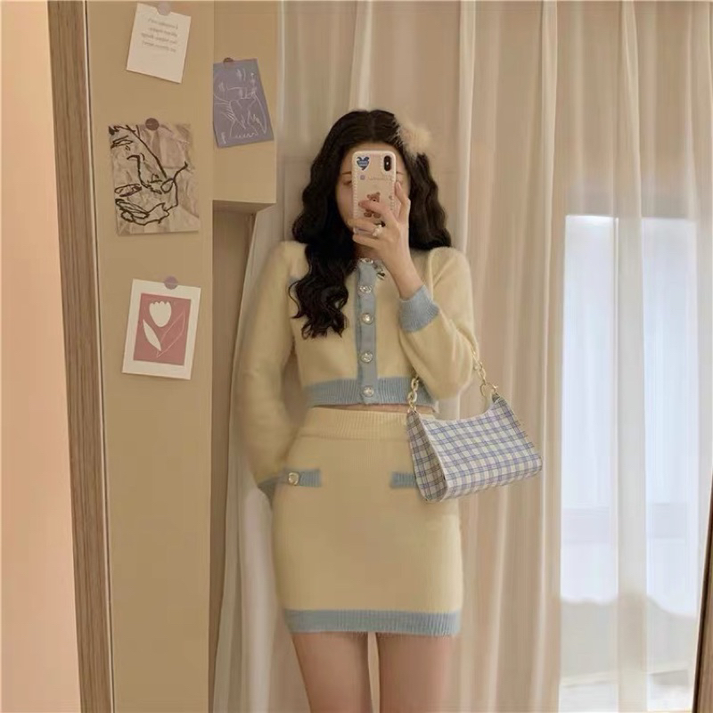 Set Áo Váy Dệt Kim Viền Xanh Đính Nút Xinh Xắn