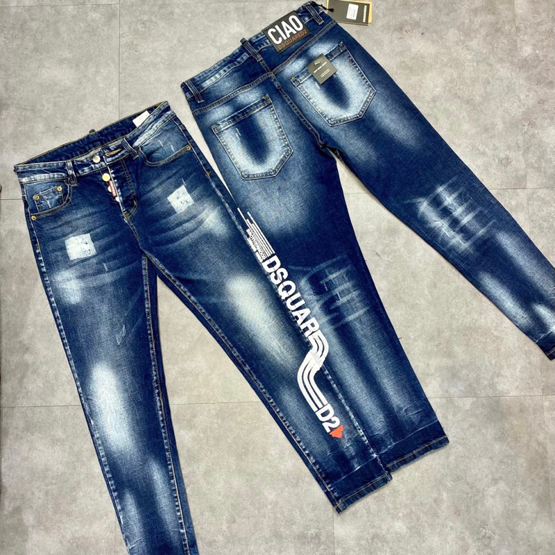 Quần jean nam D2 slimfit trơn xanh bạc in chữ Dsq lá phong đỏ dọc viền ống QJ397P