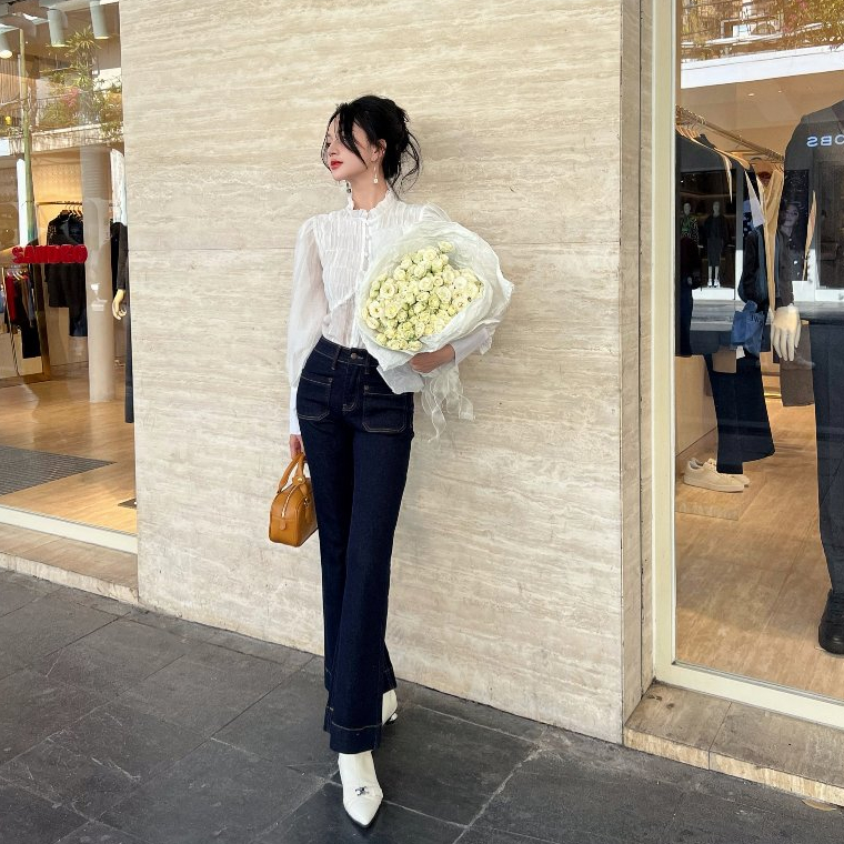 Quần Jeans Ống Loe Kiểu Nữ Cạp Cao Dáng Dài Màu Xanh Đậm & Xanh Nhạt Mặc Thường Ngày - Daily Jeans