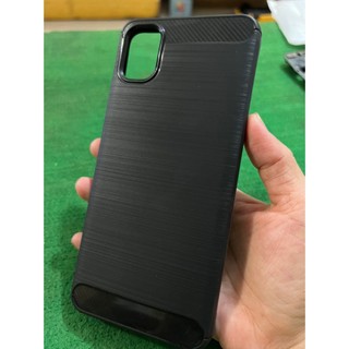 Ốp Lưng Samsung Galaxy A05 Chống Sốc Dạng Nhựa Carbon Hiệu Likgus Cao Cấp
