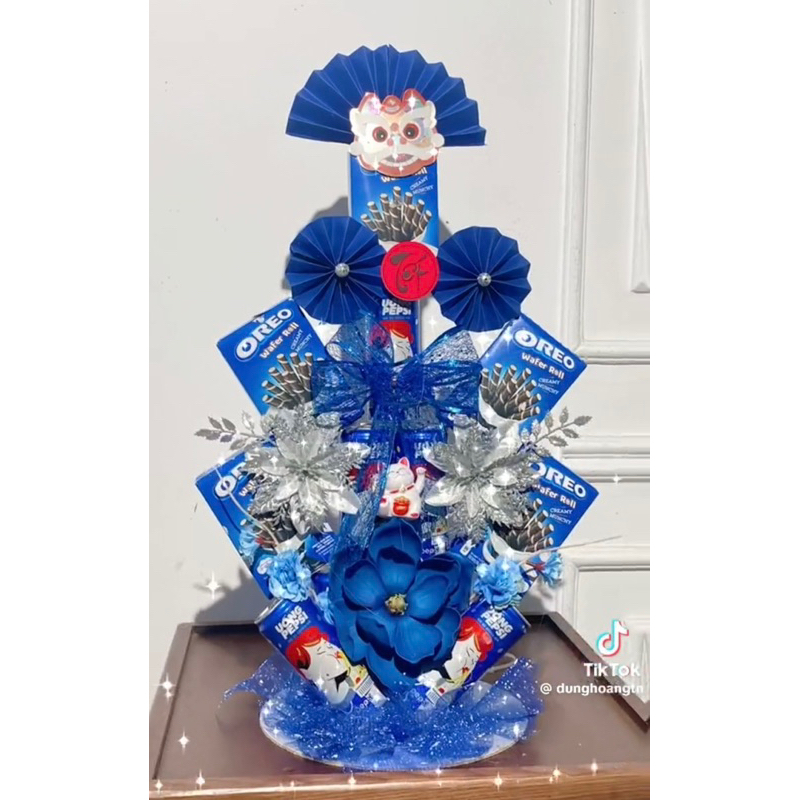 Tháp lễ tết,tháp bánh kẹo tết,tháp nước ngọt ,trang trí bánh kẹo tết để bàn thờ