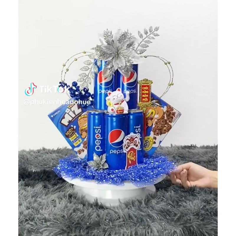Tháp lễ tết,tháp bánh kẹo tết,tháp nước ngọt ,trang trí bánh kẹo tết để bàn thờ
