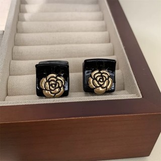 Kẹp mái D11 hoa trà tiểu thư